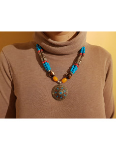 Collier multicolore perles tonalité bleutée artisanal Tibet