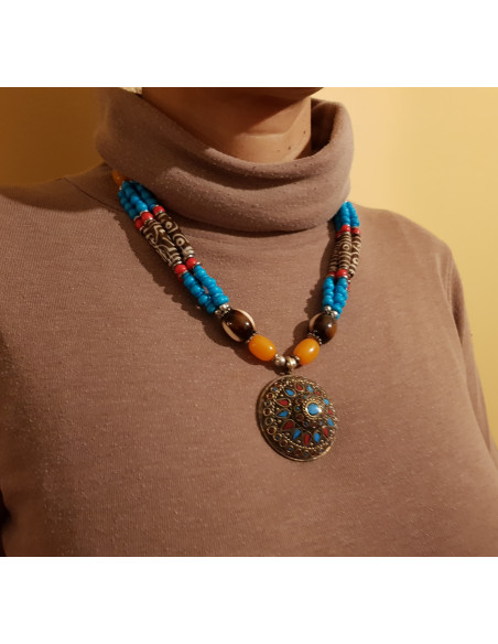 Collier multicolore perles tonalité bleutée artisanal Tibet