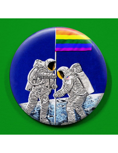 Badge Gays Boys (girls ?) on the moon drapeau LGBT planté sur la lune