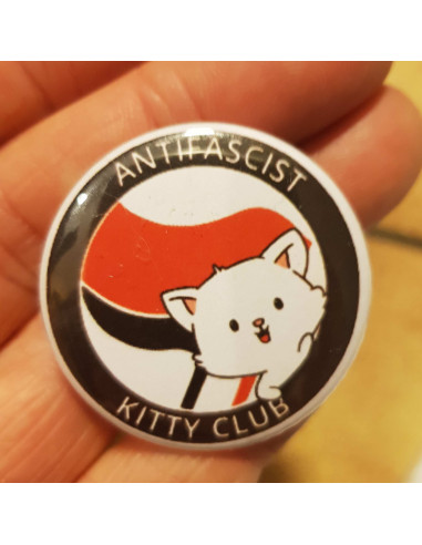 Badge antifascist Kitty Club