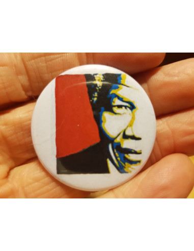 Badge Nelson Mandela vit en nous...