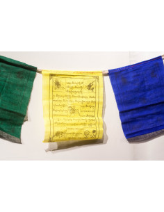 Guirlande tibétaine / drapeaux de prières / taluchos