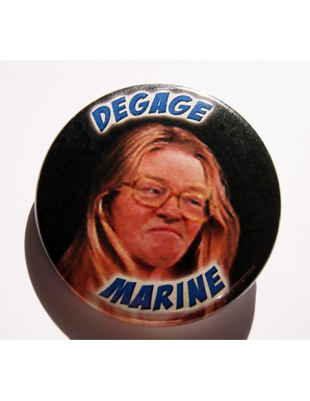 Badge Dégage Marine