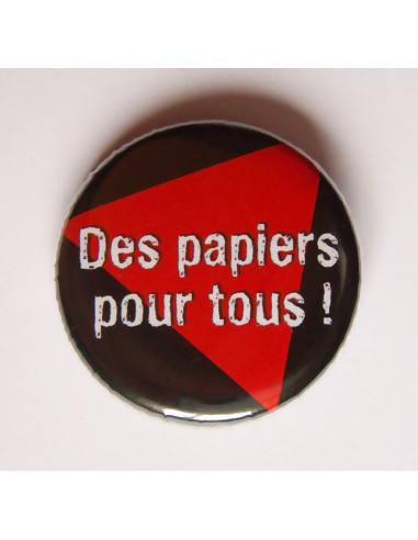 Badge Des papiers pour tous !