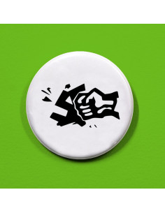 Badge Smash fascism