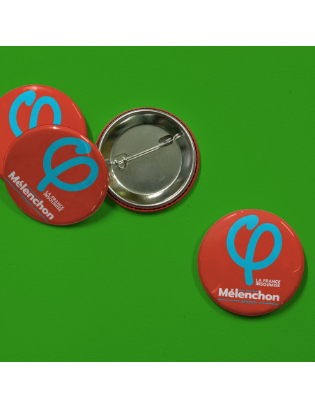 Badge La France Insoumise avec Mélenchon