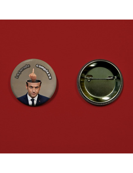 Badge Macron, pensée complexe