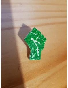 Pin's Poing vert (symbole de l'écologie) 2