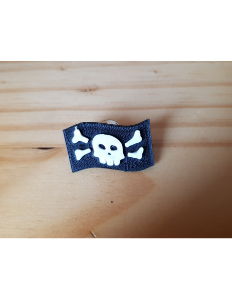 Pin's Drapeau noir des pirates (symbole de l'anarchisme)