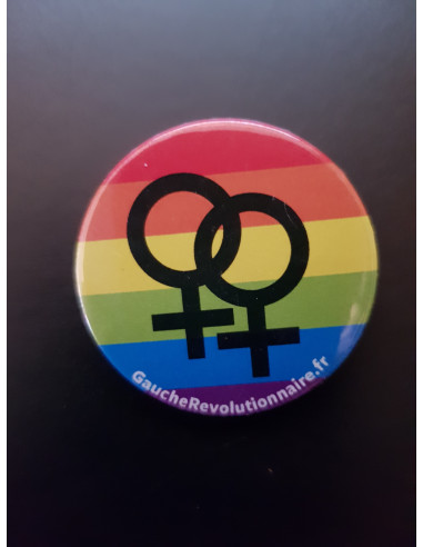 Badge LGBT+ deux femmes